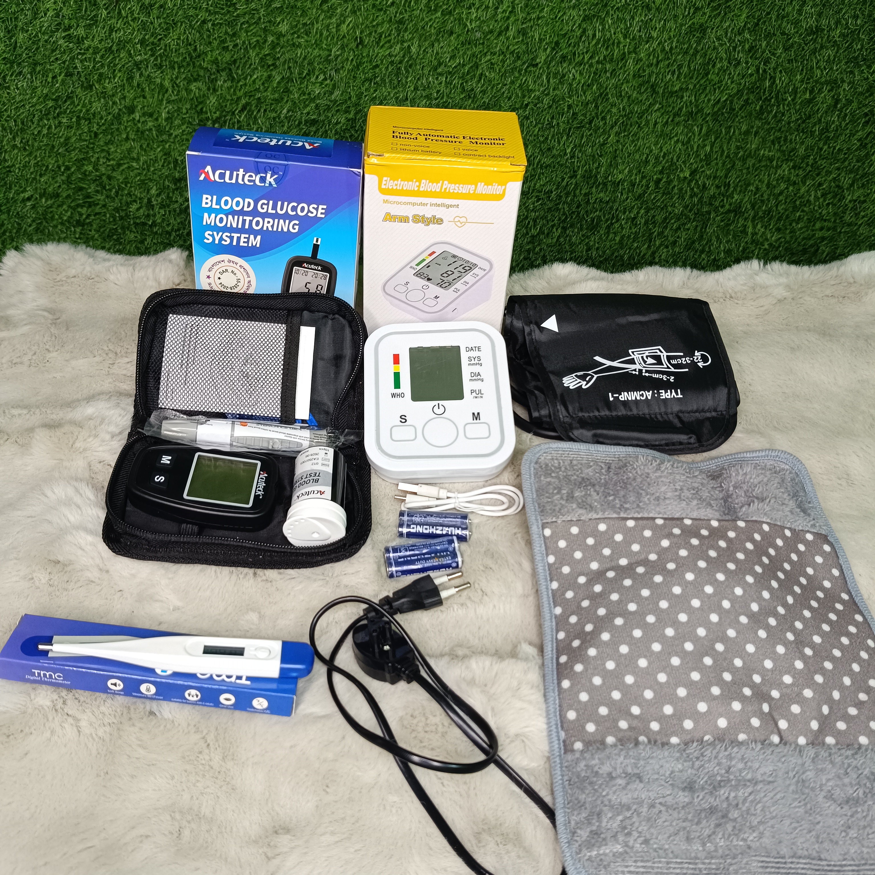 4 in 1 Best Quality Medical Combo package With Hot Water bag
